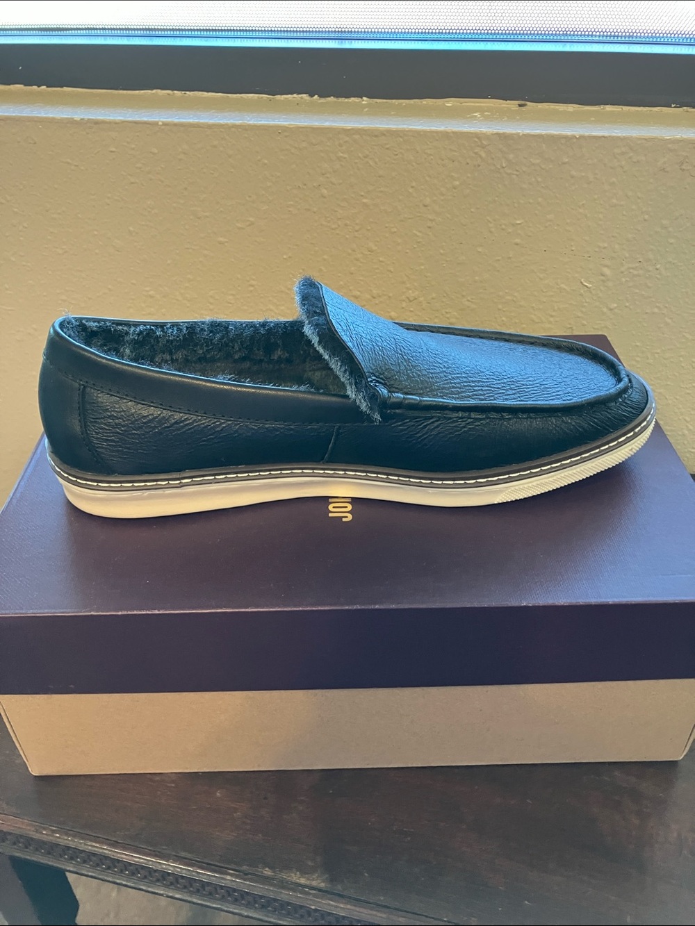 Men's Casual Slip-On Loafer in Black with Shearling Fur Lining